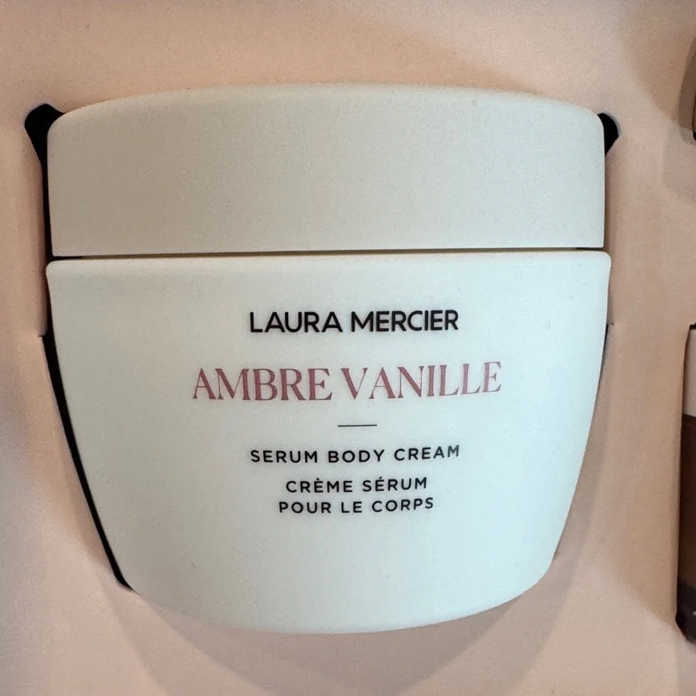 Laura Mercier Ambre Vanille Delicious and Decadent Trip Set NWT